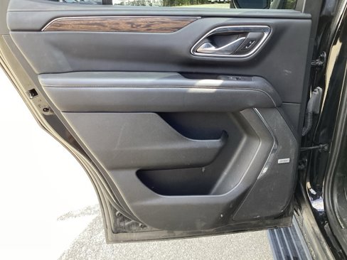 Used 2023 Chevrolet Tahoe Premier image 11