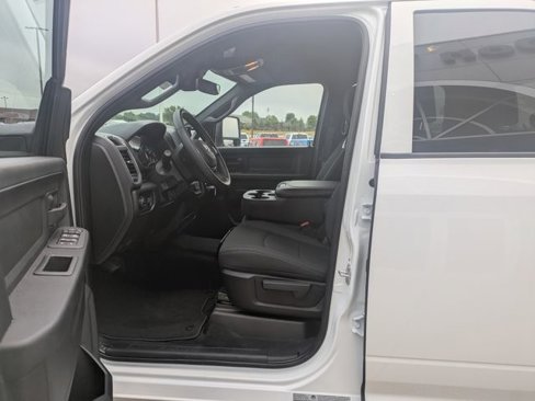 New 2026 RAM 3500 Tradesman image 12