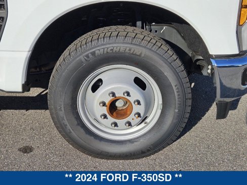New 2024 Ford F350 XL w/ XL Chrome Package image 12