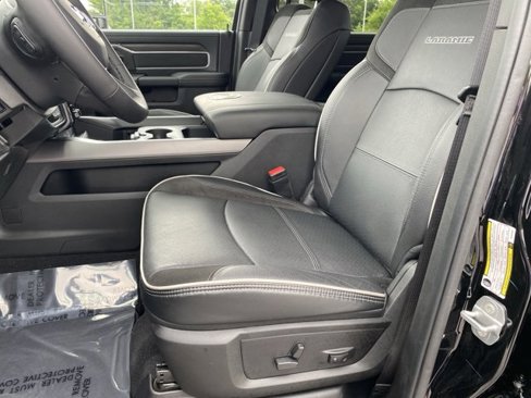 New 2025 RAM 3500 Laramie image 9