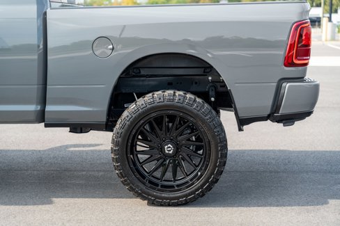 Used 2026 RAM 2500 Laramie w/ Night Edition image 17