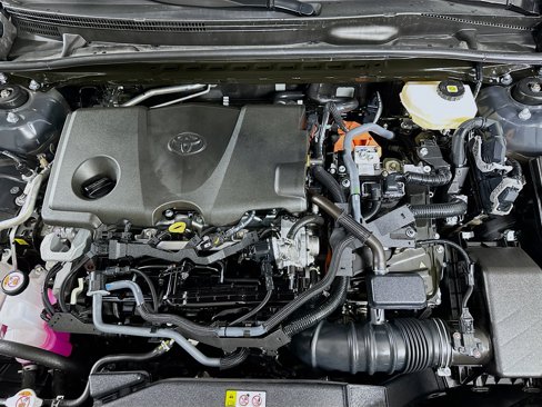 Used 2025 Toyota Camry SE image 32