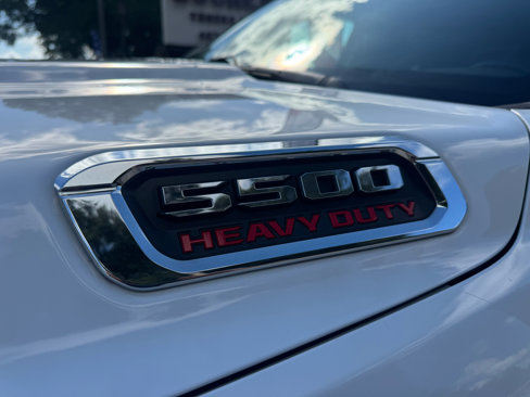 Used 2019 RAM 5500 Tradesman image 19