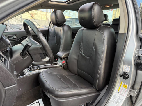 Used 2012 Ford Fusion SEL image 13