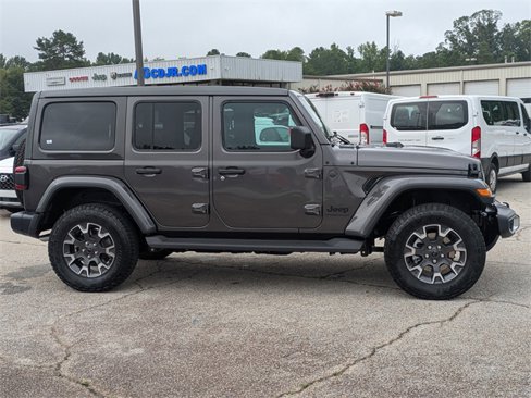 New 2025 Jeep Wrangler Sahara image 3
