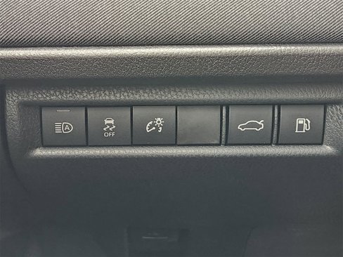 New 2025 Toyota Camry LE image 17