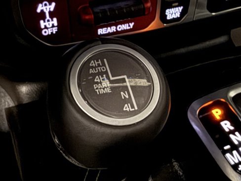 New 2025 Jeep Wrangler Unlimited Rubicon 392 image 21