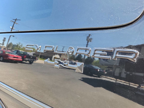 Used 2019 Chevrolet Express 2500 Extended w/ Enhanced Convenience Package image 21