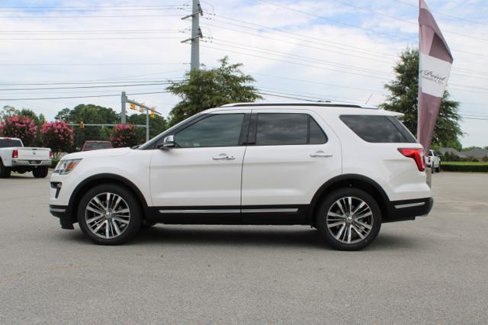 Used 2018 Ford Explorer Platinum image 8