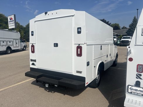 New 2025 Chevrolet Express 3500 w/ Power Convenience Package image 7