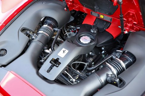 Certified 2021 Ferrari F8 Tributo image 38