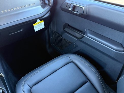 New 2025 Ford Bronco Badlands image 11