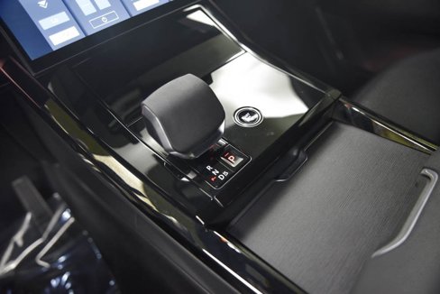 Used 2024 Land Rover Range Rover Sport Dynamic SE image 23