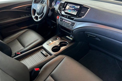 Used 2022 Honda Passport EX-L image 16