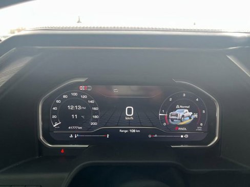 Used 2024 GMC Sierra 3500 Denali Ultimate image 3