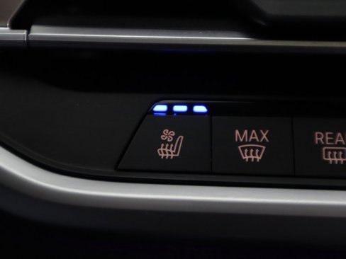 Used 2022 BMW X7 M50i image 66