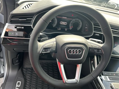 New 2025 Audi Q8 Premium image 19