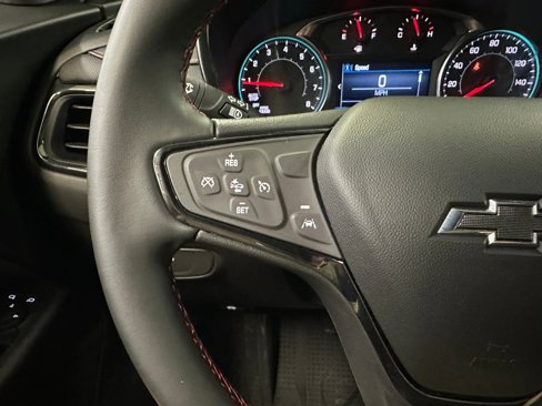 Used 2023 Chevrolet Equinox RS w/ LPO, Floor Liner Package image 8