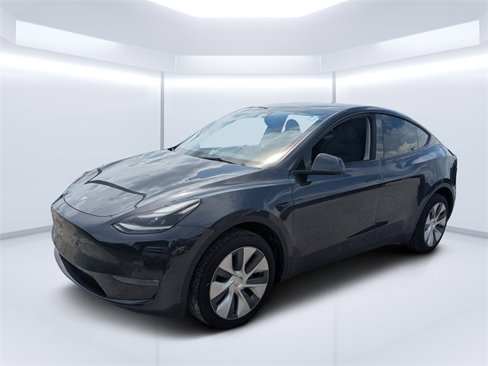 Used 2024 Tesla Model Y Long Range image 7