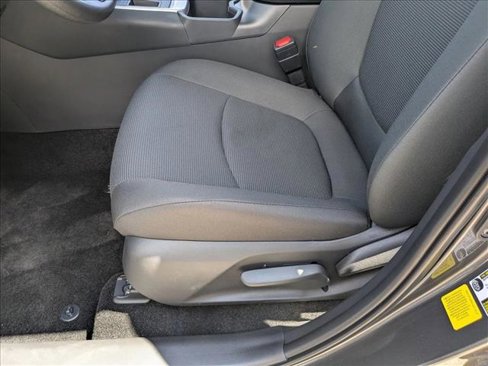 New 2025 Toyota RAV4 LE image 4