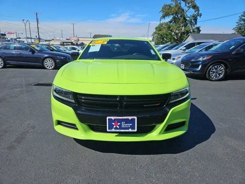 Used 2023 Dodge Charger SXT w/ Blacktop Package image 2