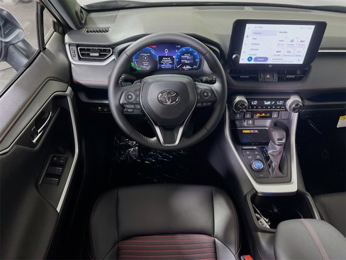 Certified 2025 Toyota RAV4 XSE image 19