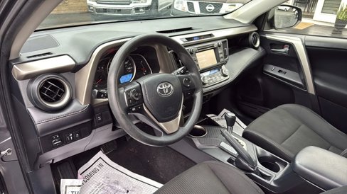 Used 2015 Toyota RAV4 XLE image 22