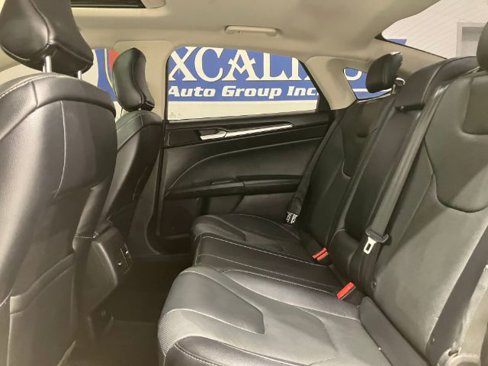 Used 2019 Ford Fusion Titanium image 42