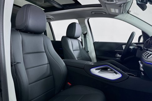 New 2026 Mercedes-Benz GLS 450 4MATIC image 6