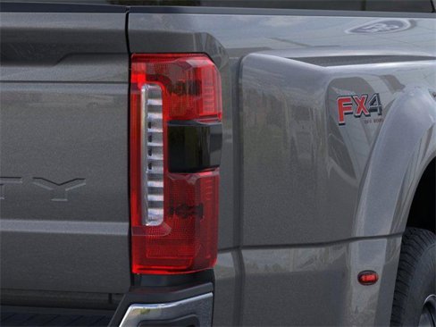 New 2026 Ford F350 Lariat w/ Lariat Ultimate Package image 21