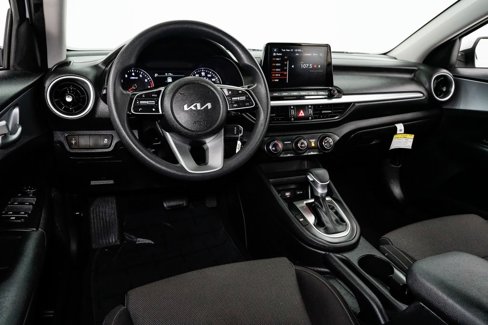 Used 2023 Kia Forte LXS image 6