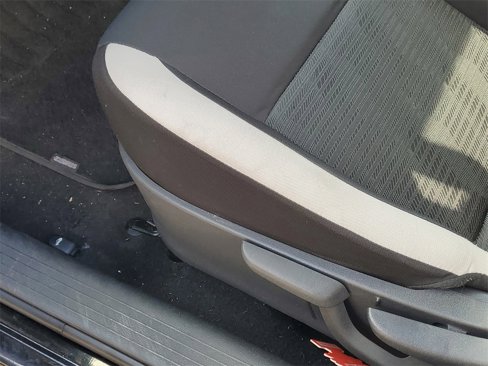 Used 2021 Nissan Versa SV image 10
