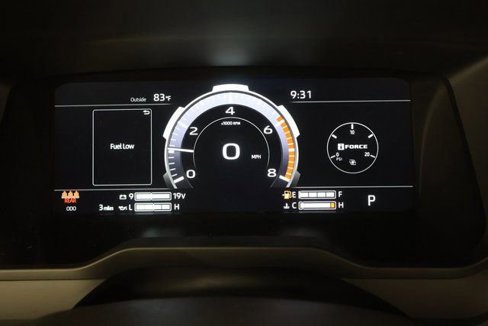 New 2026 Toyota Tundra Platinum image 13