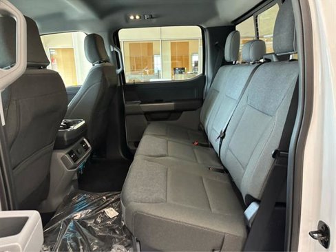 New 2025 Ford F150 XLT w/ Equipment Group 302A MID image 19