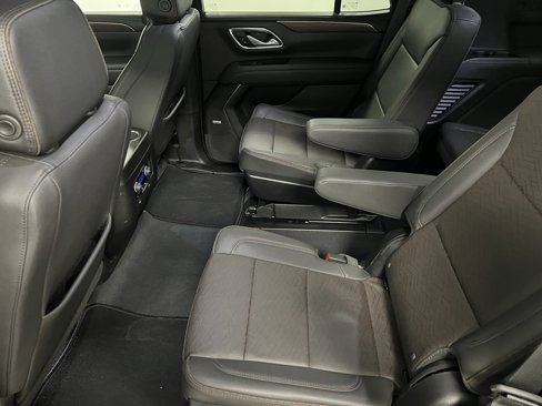 Used 2024 Chevrolet Tahoe High Country image 33