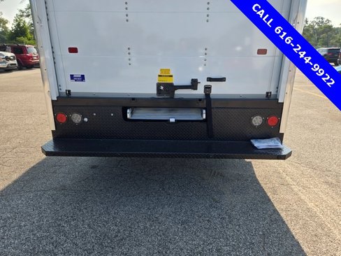 New 2026 Ford E-350 and Econoline 350 Super Duty w/ Power Equipment Group image 5