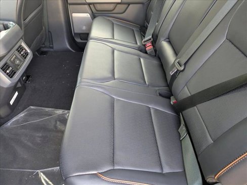 New 2025 Ford F250 Lariat w/ Black Appearance Package image 17