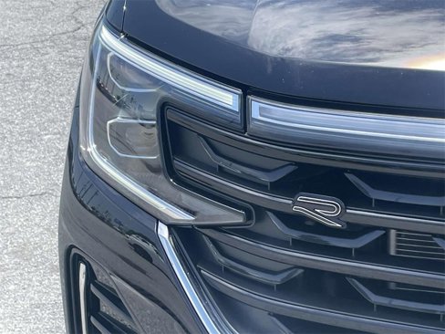 New 2025 Volkswagen Atlas SEL Premium R-Line image 10