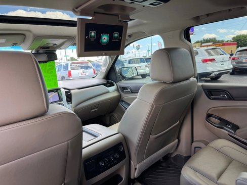 Used 2018 GMC Yukon SLT w/ Open Road Package image 9