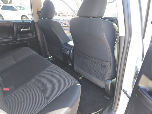 Used 2024 Toyota 4Runner TRD Off-Road image 28