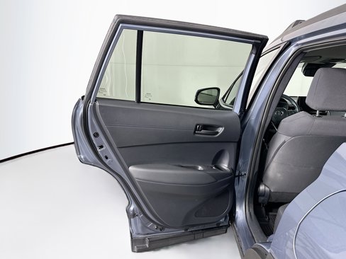 Used 2024 Toyota Corolla Cross LE image 26