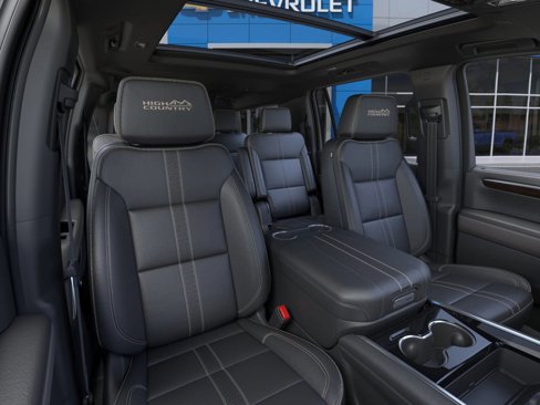 New 2026 Chevrolet Suburban High Country image 16