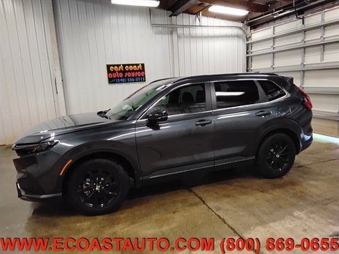 Used 2025 Honda CR-V Sport-L image 4