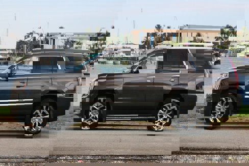 Used 2018 Cadillac Escalade Luxury image 6