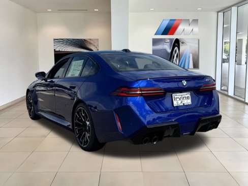 New 2026 BMW M5 w/ Executive Package image 10