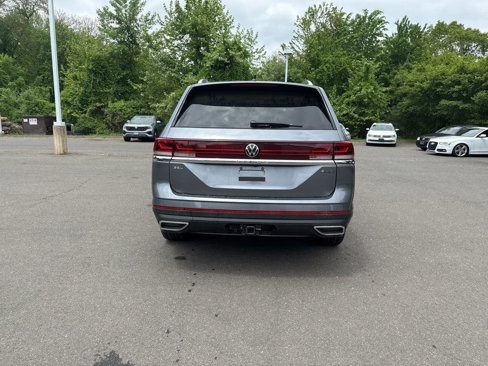 New 2025 Volkswagen Atlas SEL image 4