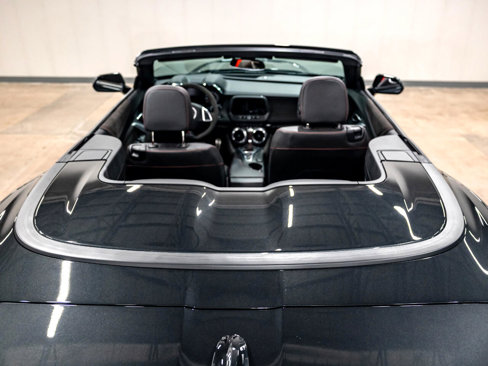 Used 2018 Chevrolet Camaro ZL1 image 35