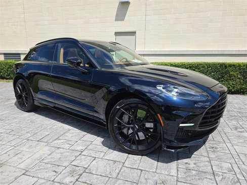 New 2025 Aston Martin DBX 707 image 30