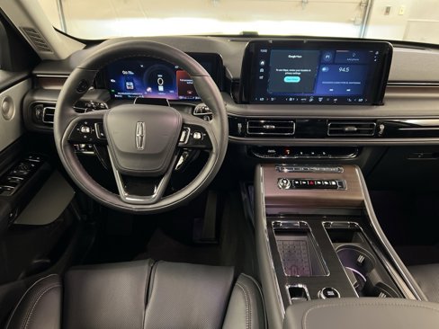 New 2025 Lincoln Aviator Reserve w/ Equipment Group 201A image 8