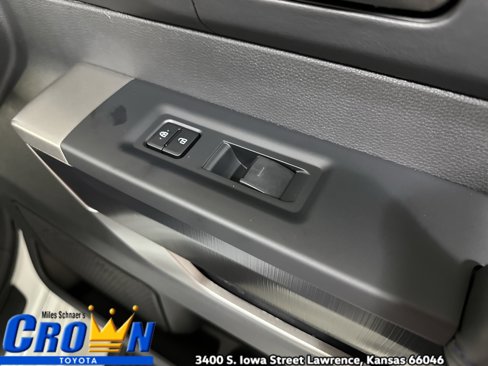 New 2026 Toyota Tundra Platinum image 40